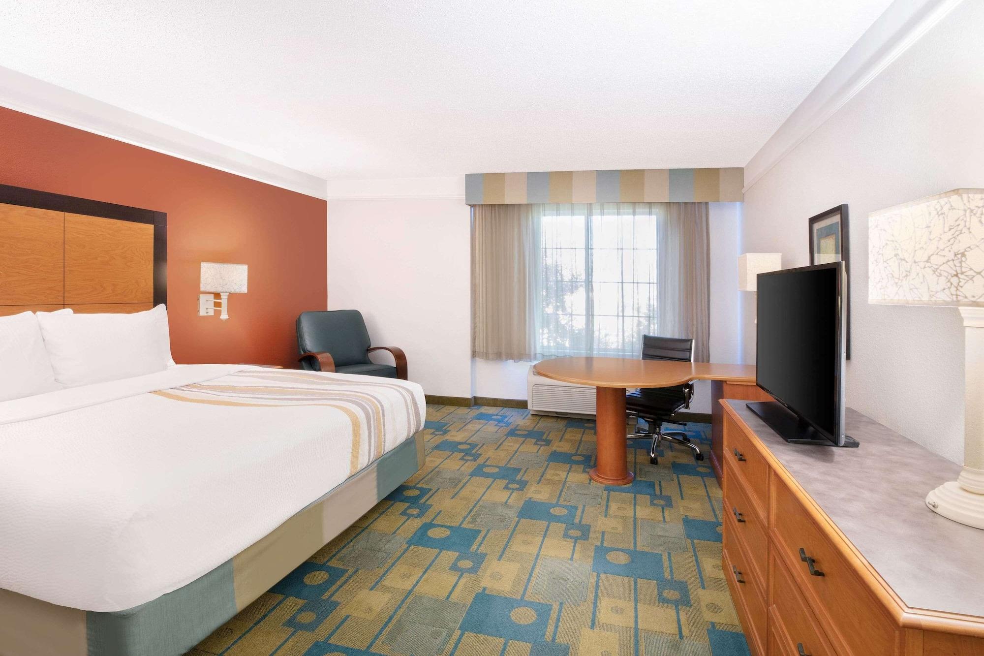 La Quinta Inn And Suites By Wyndham, אוקלה מראה חיצוני תמונה