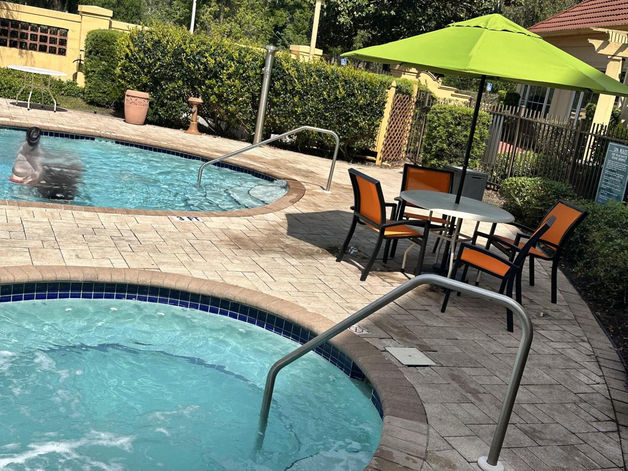La Quinta Inn And Suites By Wyndham, אוקלה מראה חיצוני תמונה